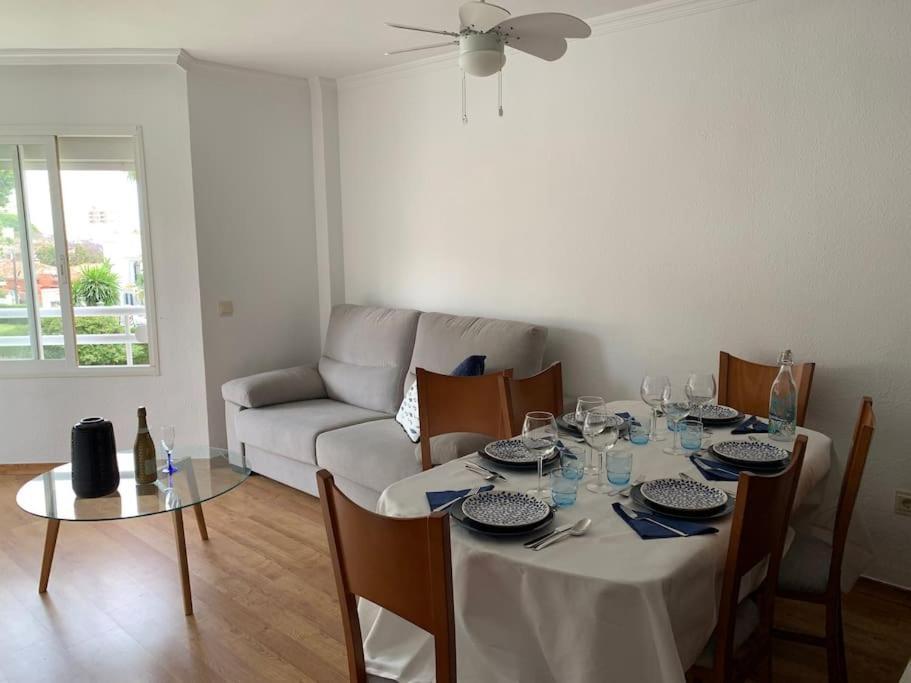 Apartamento Torremolinos 5 Personas + Parking + Piscina Todo El Ano Exterior foto