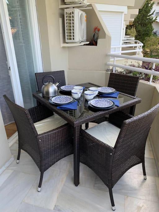 Apartamento Torremolinos 5 Personas + Parking + Piscina Todo El Ano Exterior foto